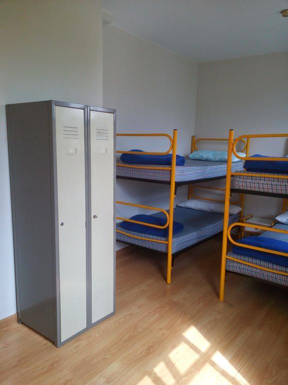 Albergue El Floran Blimea Exteriör bild