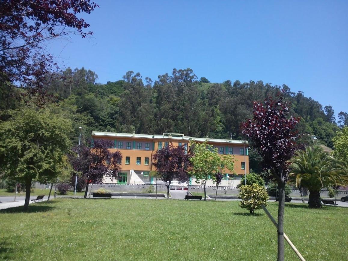 Albergue El Floran Blimea Exteriör bild