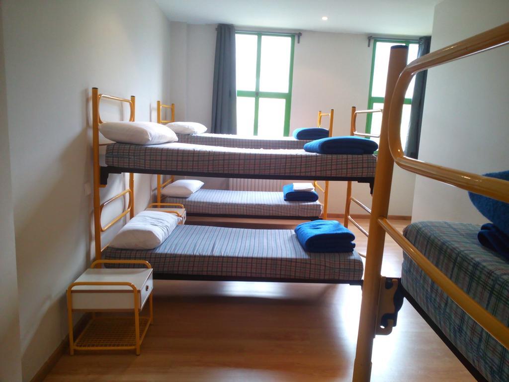 Albergue El Floran Blimea Exteriör bild